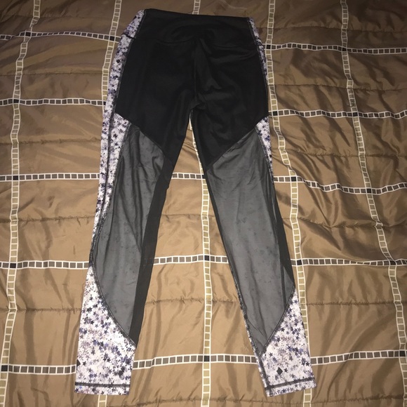 Victoria's Secret Pants - 💕Shiny Mesh VSX Knockout Tights💕